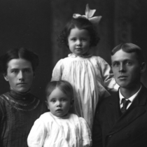 Frank P. and Philena Wood family portraits.