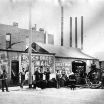 Schoolland Slide Collection Views along Walnut Street: Photo 1