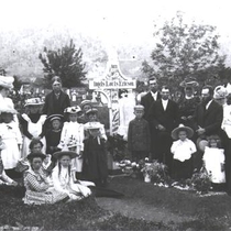 Columbia Cemetery people at gravesides photographs, [1880-1899]: Photo 3 (S-866)