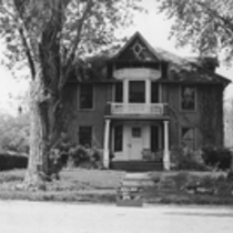 1001 Spruce Street real estate appraisal card.