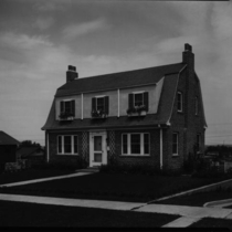 Elmore Petersen residence photograph, 1925