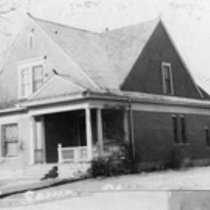 2105 Spruce Street real estate appraisal card.
