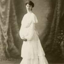Archie and Lucy Davis, portraits