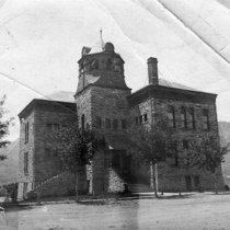 Mapleton School: Photo 2