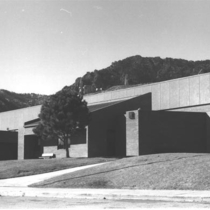 Bear Creek Elementary School and Park: Photo 1