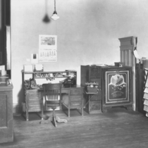 Boulder Daily Camera office interior photograph, 1928