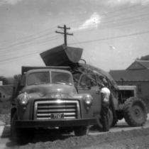 Road construction photographs [1950-1959]: Photo 9