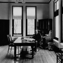 University of Colorado Old Main Interiors, President's Quarters: Photo 3