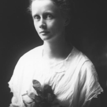 Maud Barker portrait, [undated]