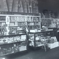 Lee R. Evans grocery photographs, [ca. 1914]