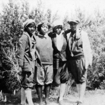 Unidentified African Americans groups: Photo 2